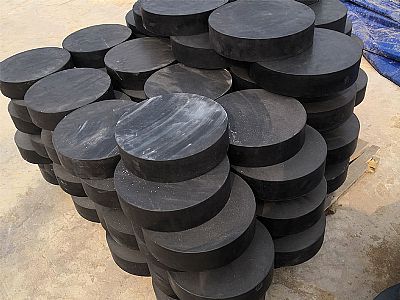 崖州区板式橡胶支座由若干层橡胶片与薄钢板经加压硫化